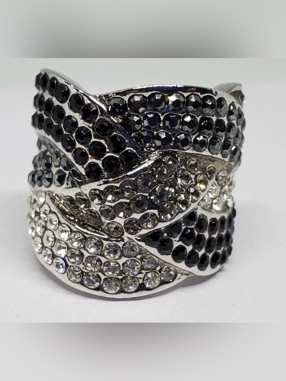 Lia Sophia Cocktail Hour Ring Size 7 Statement SilverTone Black Clear Gray